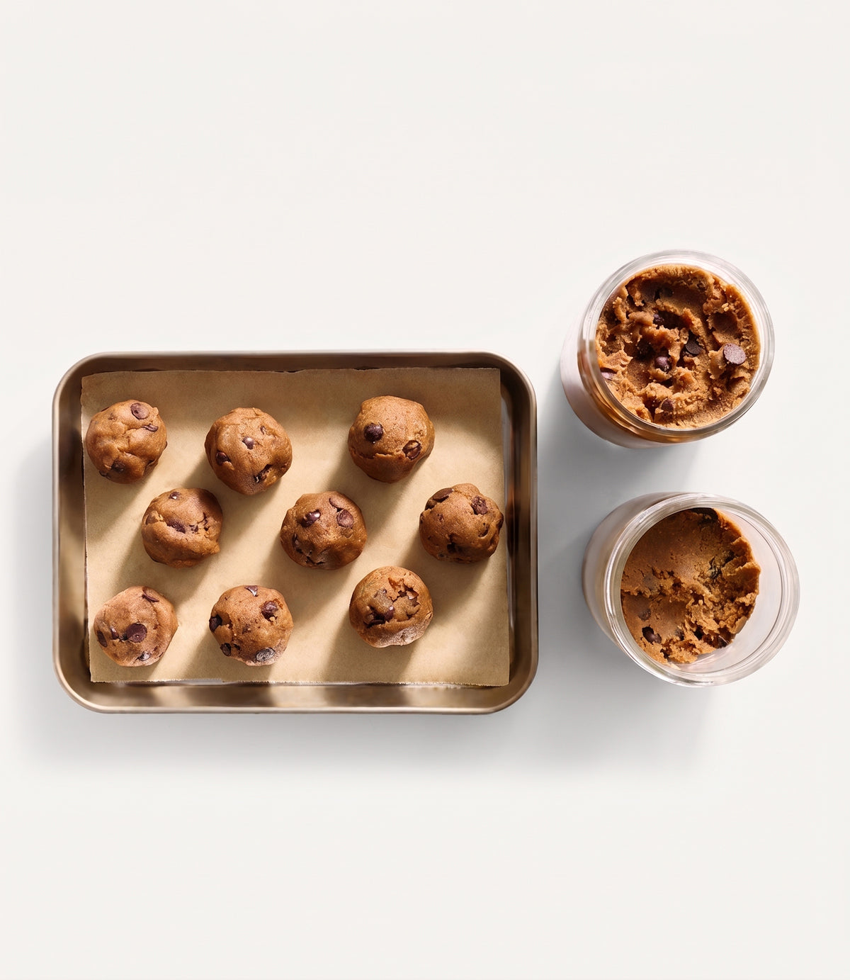 Ready To Bake Cookie Dough: Chocolate Chip Cookie